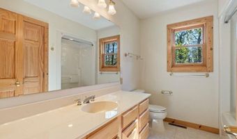 28540 190th St, Akeley, MN 56433