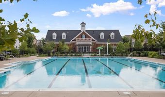 22565 WINDSOR LOCKS Sq, Ashburn, VA 20148