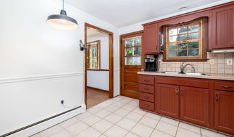 76 Country Ln, Bristol, CT 06010