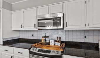 217 Collier Dr, Albertville, AL 35951