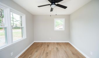 2031 Evergreen Dr, Boiling Springs, SC 29316