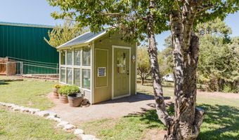 36 Old Railroad Dr, Alamogordo, NM 88310