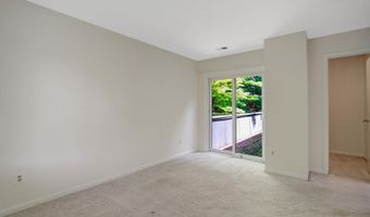 203 W GLENDALE Ave, Alexandria, VA 22301