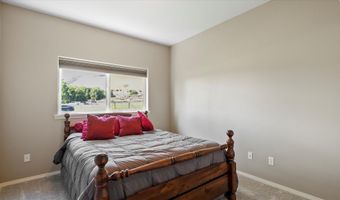 36608 N 140 Pr NW, Benton City, WA 99320