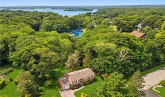 102 Windward Walk, North Kingstown, RI 02852