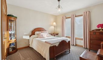 1424 Sarazen Cir, Indianapolis, IN 46239