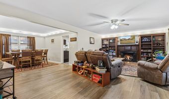 34 Colony Rd, Anderson, IN 46011