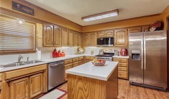 1201 D St, Barling, AR 72923