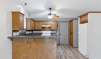 4303 N Msn, Bel Aire, KS 67226