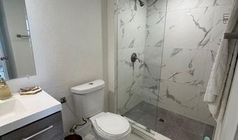 20335 W Country Club Dr 910, Aventura, FL 33180