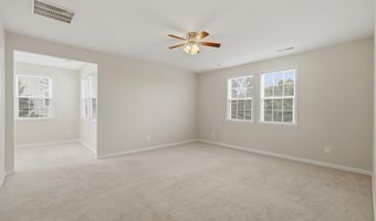 20920 ASHBURN HEIGHTS Dr, Ashburn, VA 20148