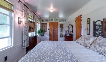 662 Searsmont Rd, Appleton, ME 04862