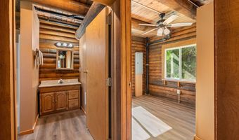 52633 MCKENZIE Hwy, Blue River, OR 97413