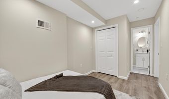 2016 4TH St NE 1, Washington, DC 20002
