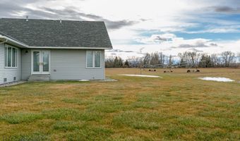 297 Big Timber Loop Rd, Big Timber, MT 59011