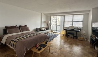 6 Whittier Pl 8P, Boston, MA 02114