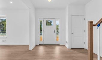 389 Southern Blvd, Bayville, NJ 08721
