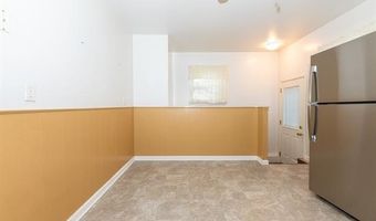 7252 LUANA Ave, Allen Park, MI 48101