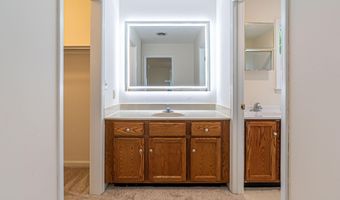 20010 Oakwood Dr, Abingdon, VA 24211