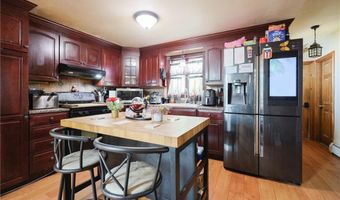 45 Angelico St, Johnston, RI 02919
