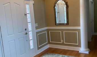 3475 Torrey Pines Dr, Akron, OH 44333