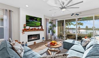 5822 SILVER SUN Dr, Apollo Beach, FL 33572