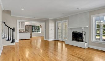 517 Meadowlark Dr, Albany, GA 31707