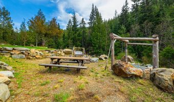 20308 E Canary Creek Rd, Cataldo, ID 83810