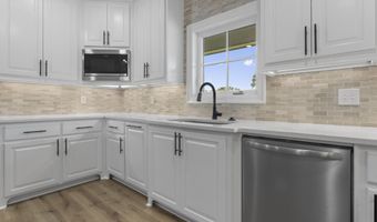 143 Miramar Ave, Biloxi, MS 39530