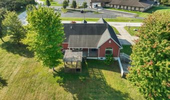 6040 Eden Dr, Aurora, IN 47001