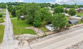 207 N Broadway St, Beggs, OK 74421