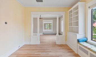 130 Ferguson Ave, Burlington, VT 05401