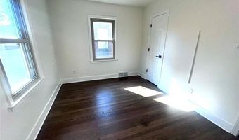 15553 Harrison Ave, Allen Park, MI 48101