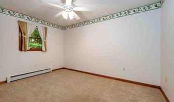 100 W YOUGHIOGHENY Dr, Aurora, WV 26705
