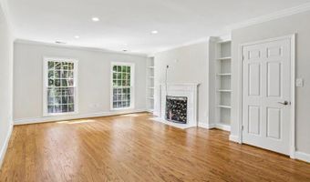 3217 SUTTON Pl NW A, Washington, DC 20016