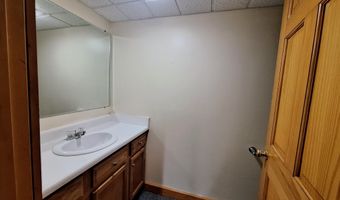 20 Brandywine Cir, Auburn, ME 04210