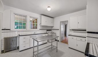 1979 BALTIMORE ANNAPOLIS Blvd, Annapolis, MD 21409