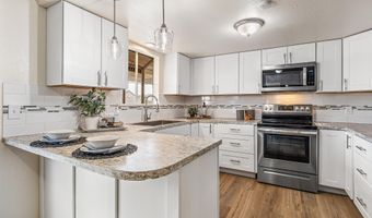 1104 Leslie Ln, Benton City, WA 99320