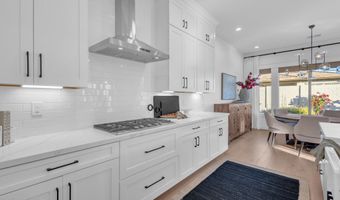 3690 E CANYON Way, Chandler, AZ 85249