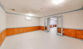 2012 BERMONDSEY Dr, Bowie, MD 20721