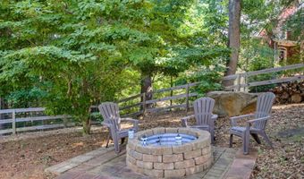 4814 Galloways Farm Ct, Acworth, GA 30101