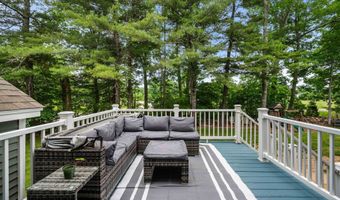 34 Crawley Falls Rd, Brentwood, NH 03833