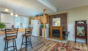 424 Lower Grassy Branch Rd, Asheville, NC 28805