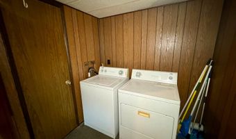 1401 6th St, Britton, SD 57430