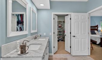 166 River Hill Dr, Advance, NC 27006