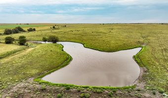3671 Avenue V, Albert, KS 67511