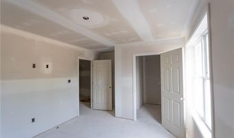 8979 Iroquois St, Angola, NY 14006