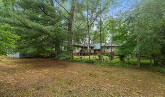7361 Sheffield Dr SE, Ada, MI 49301