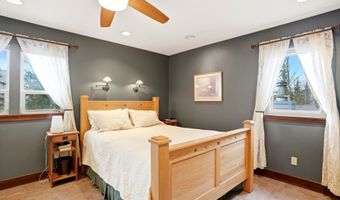 34683 Eklutna Lake Rd, Chugiak, AK 99567