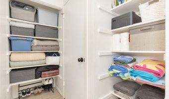 91-1067 Oaniani St 5E, Kapolei, HI 96707